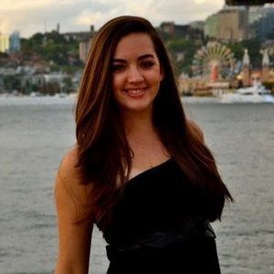 Meet your Posher, Naomi